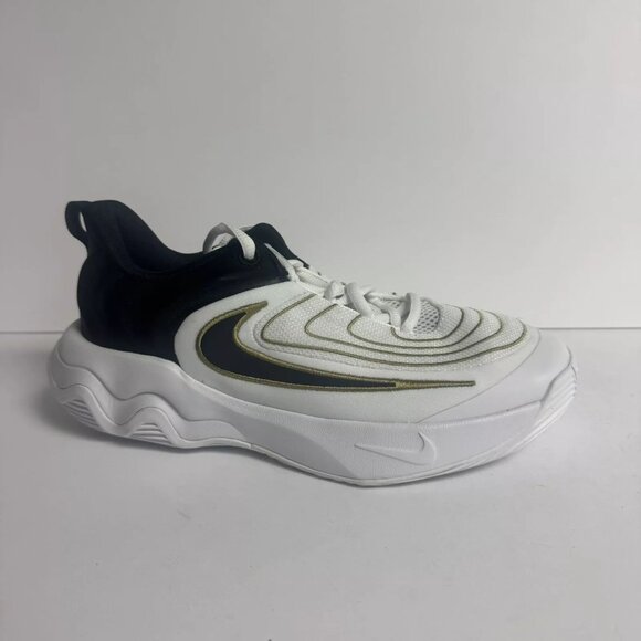 Nike Giannis Immortality Basketball Shoe White Size 5.5 M Big Kid
